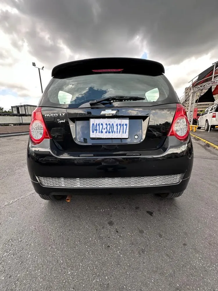Vista 4 del vehículo: Chevrolet Aveo