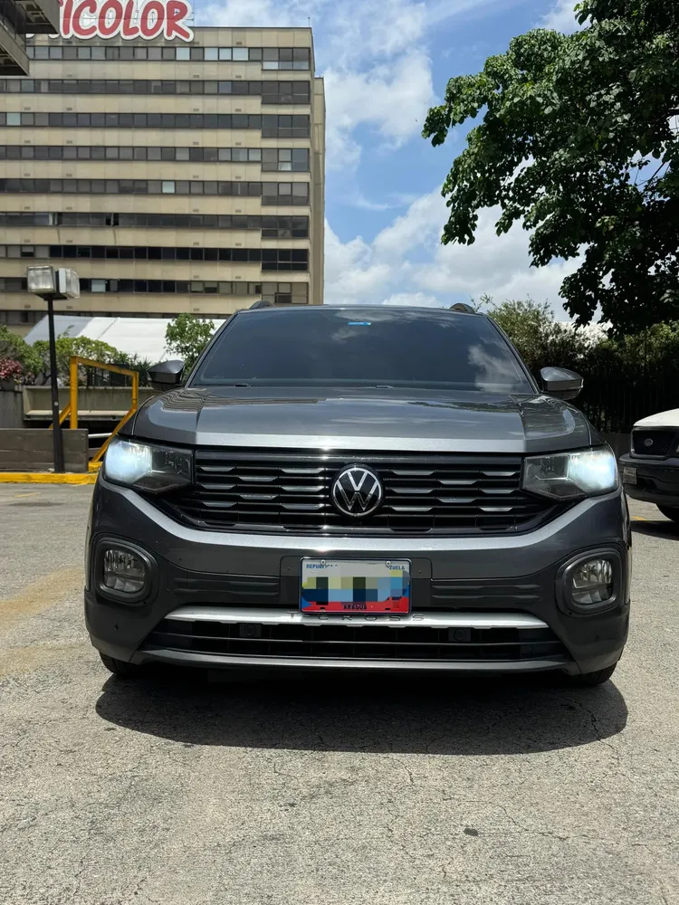 Vista 4 del vehículo: Volkswagen T-cross