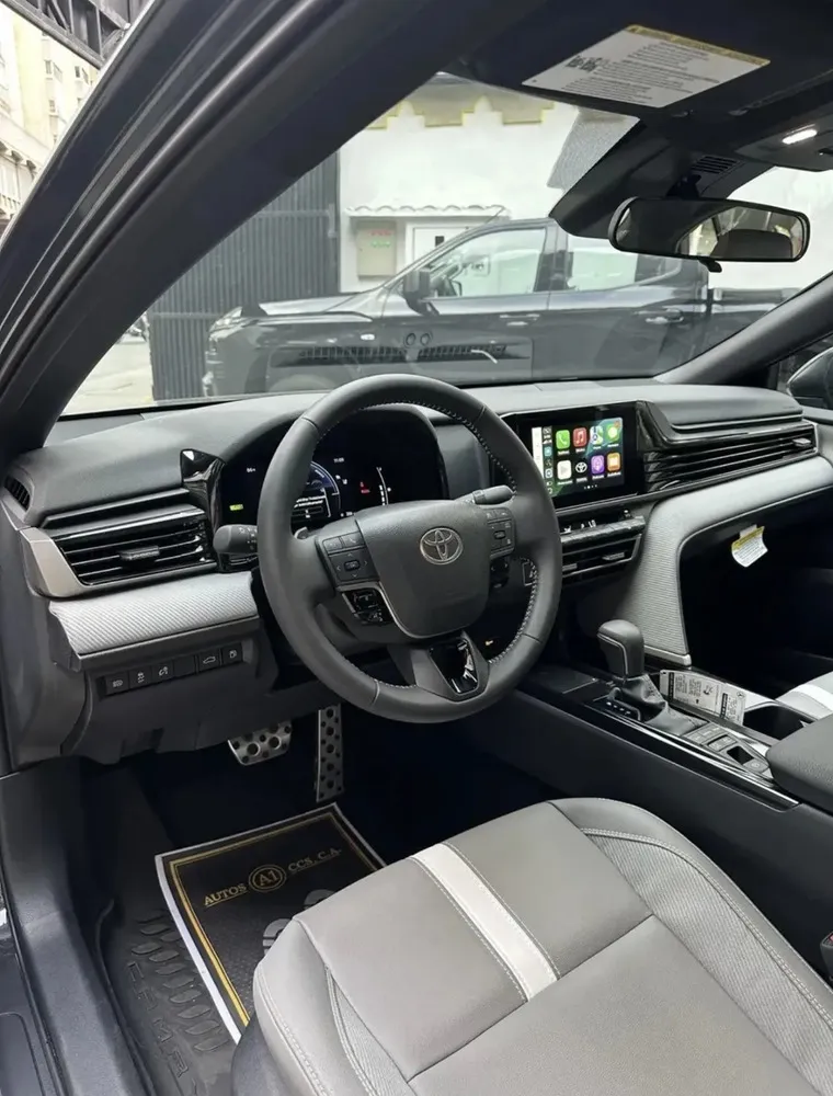 Vista 11 del vehículo: Toyota Camry