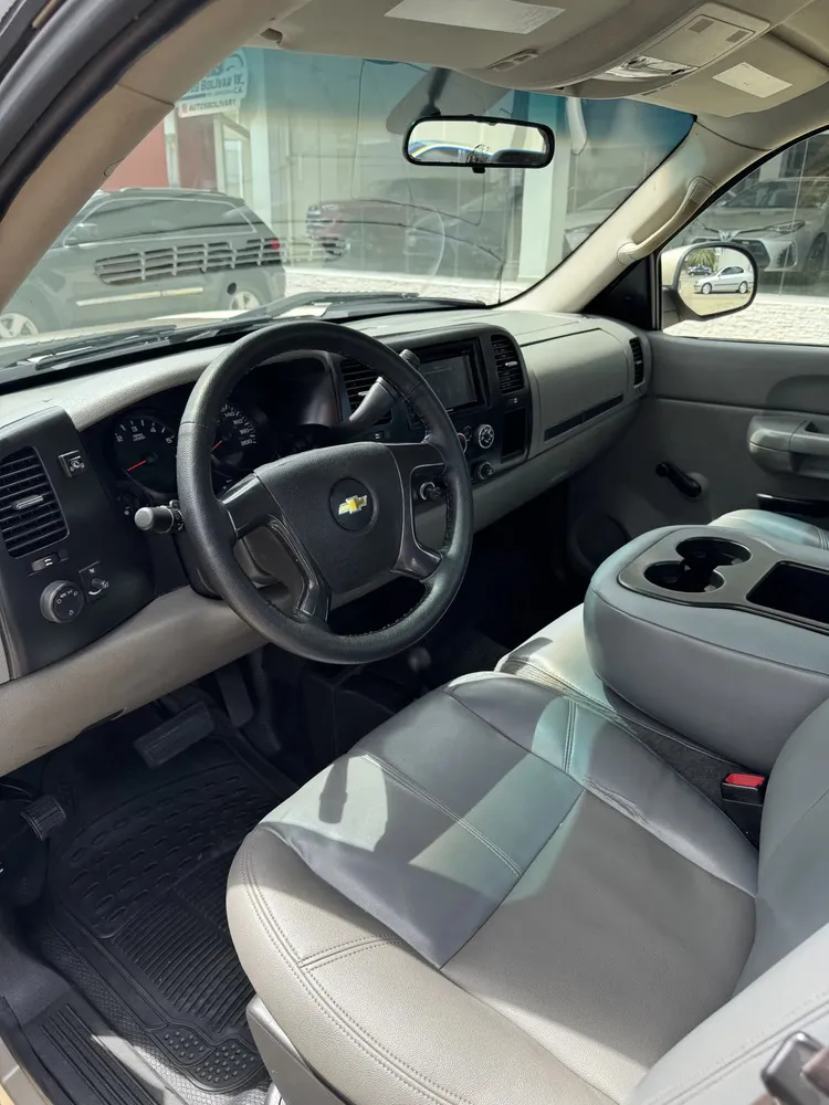 Vista 7 del vehículo: Chevrolet Silverado