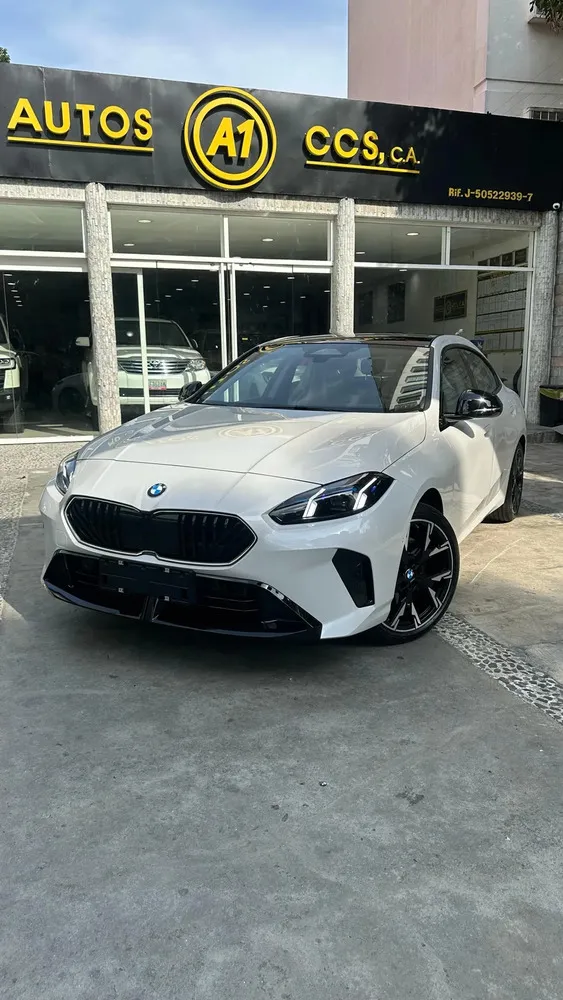 Vista 4 del vehículo: Bmw 225l