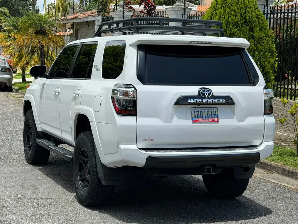Vista 6 del vehículo: Toyota 4runner