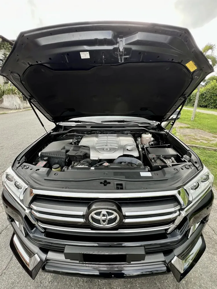 Vista 17 del vehículo: Toyota Land Cruiser