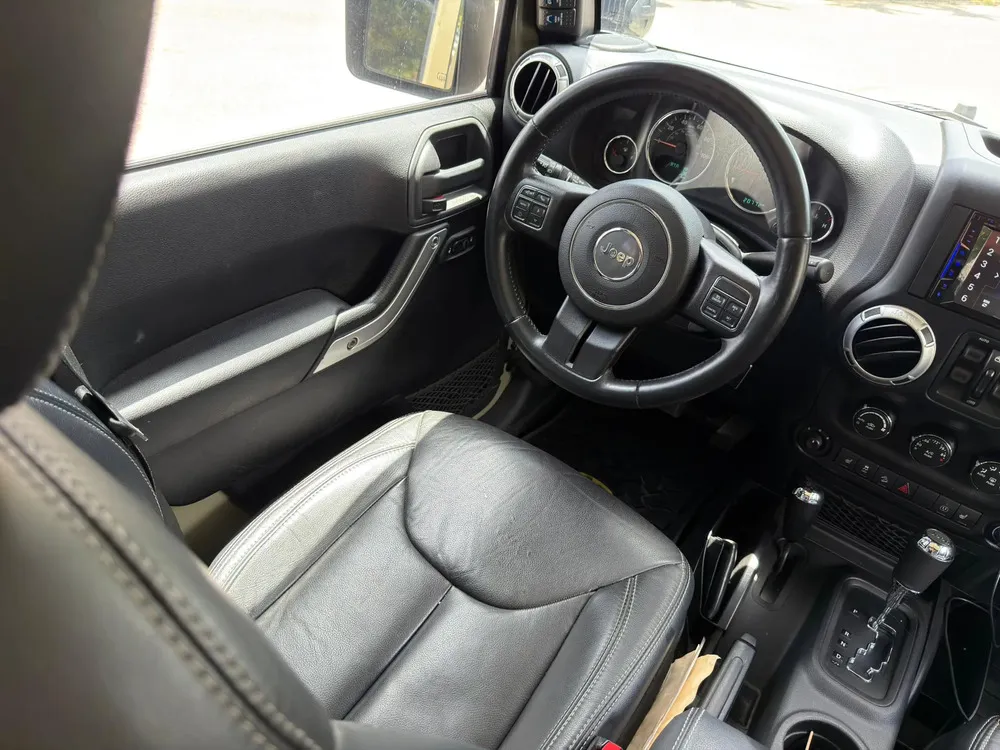Vista 9 del vehículo: Jeep Wrangler