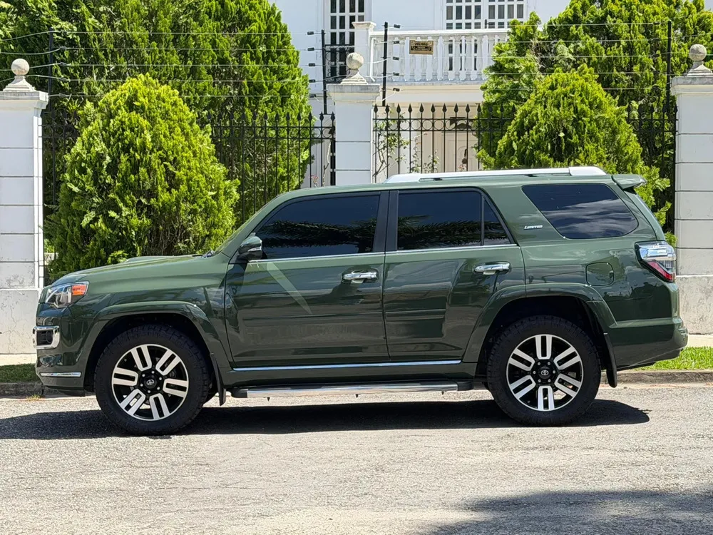 Vista 4 del vehículo: Toyota 4runner