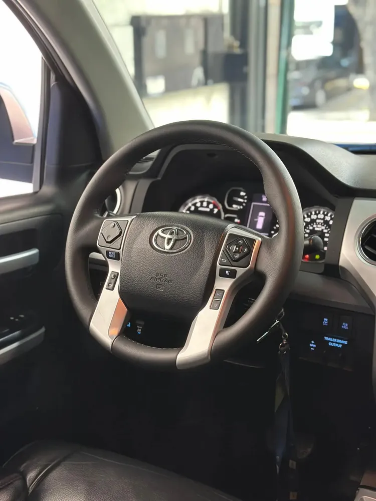 Vista 8 del vehículo: Toyota Tundra