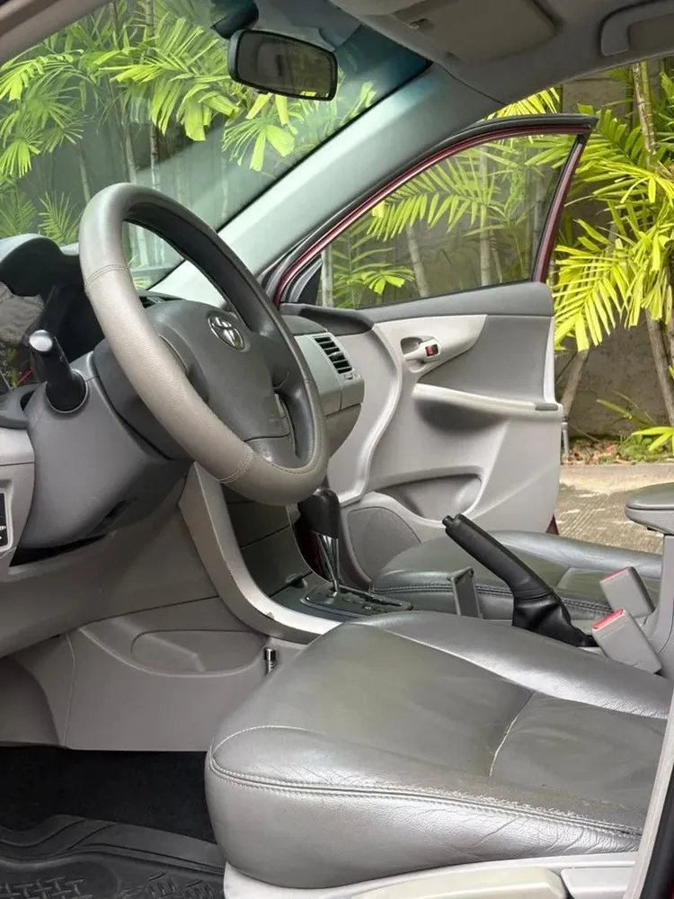Vista 10 del vehículo: Toyota Corolla
