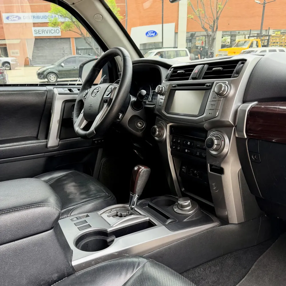 Vista 7 del vehículo: Toyota 4Runner
