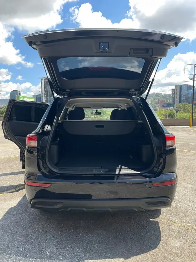 Vista 6 del vehículo: Mitsubishi Outlander