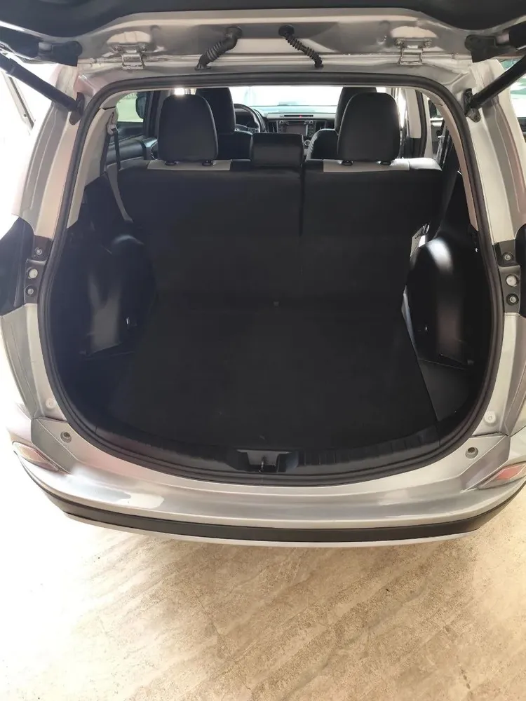 Vista 17 del vehículo: Toyota RAV4