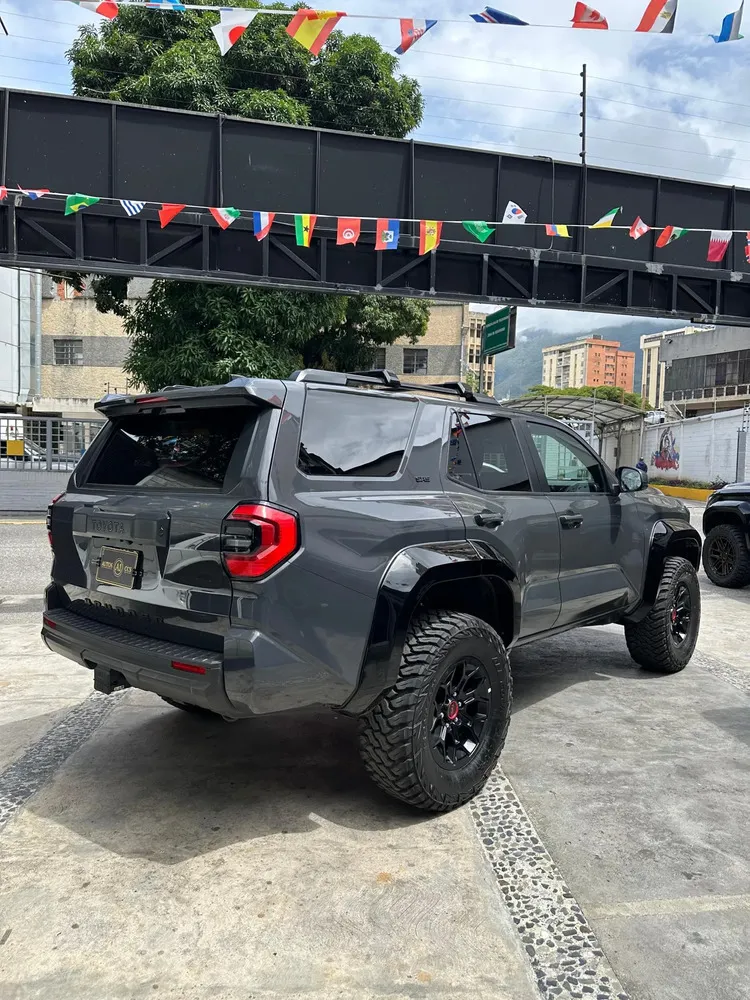 Vista 9 del vehículo: Toyota 4Runner