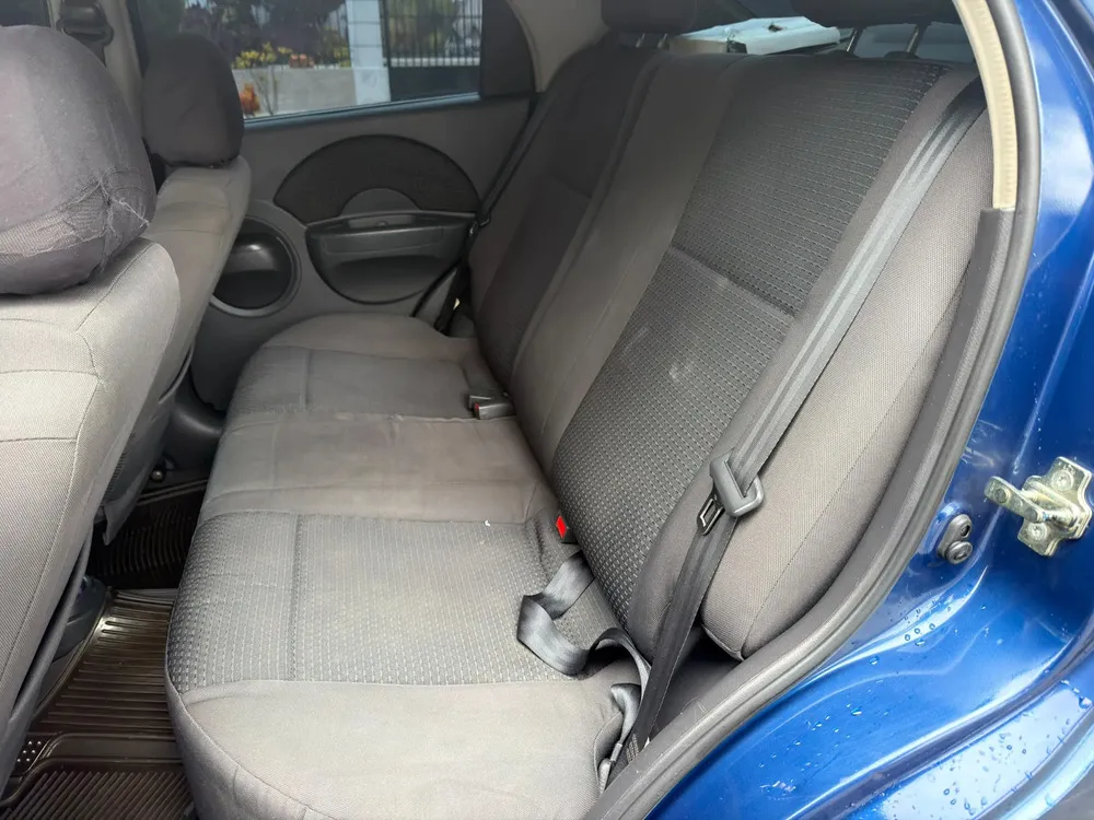 Vista 6 del vehículo: Chevrolet Aveo