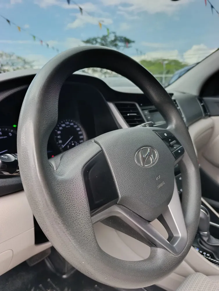 Vista 8 del vehículo: Hyundai Tucson