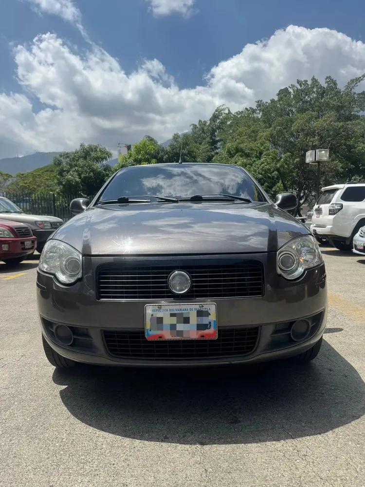 Vista 13 del vehículo: Dodge Forza