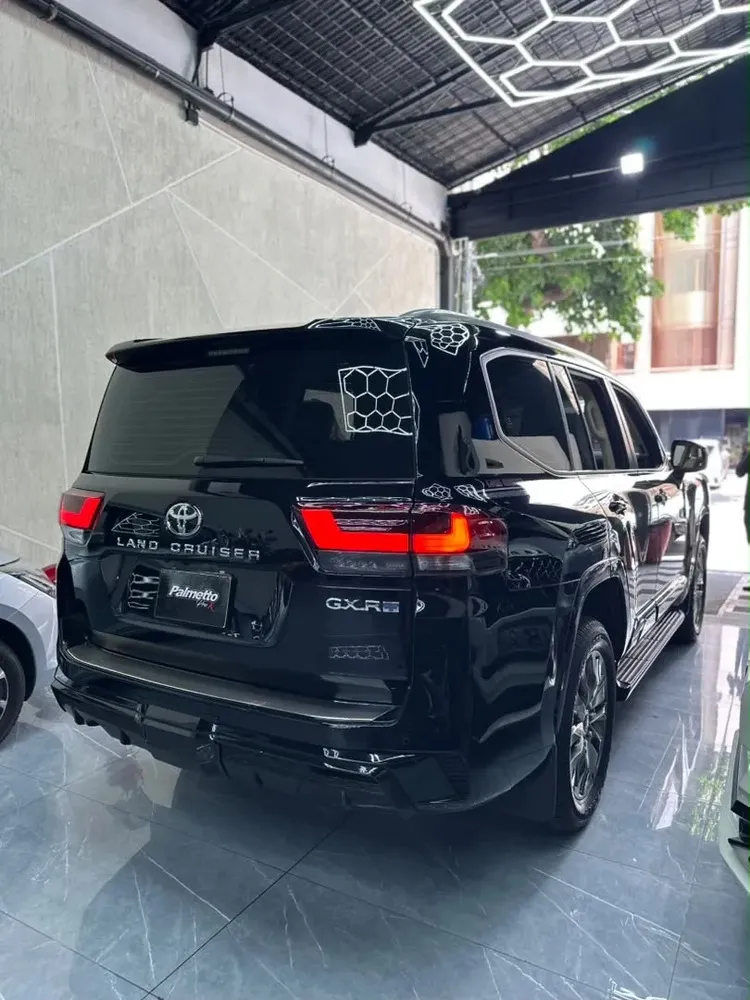 Vista 11 del vehículo: Toyota Lc300