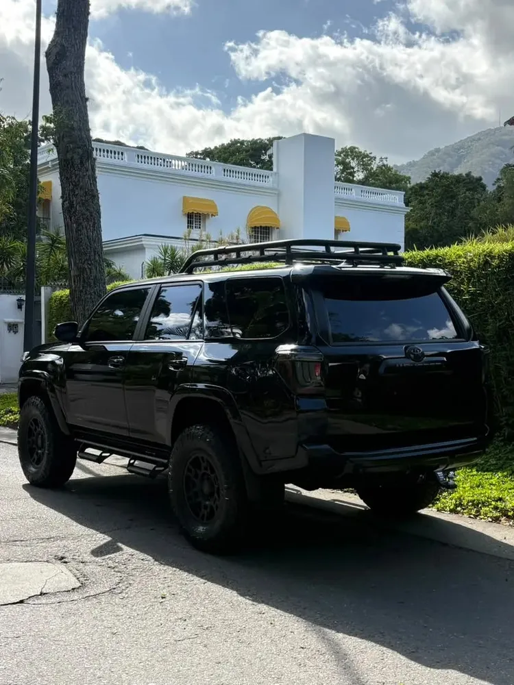 Vista 5 del vehículo: Toyota 4runner
