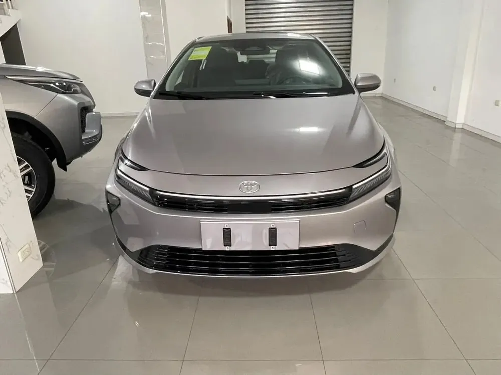 Vista 2 del vehículo: Toota Corolla