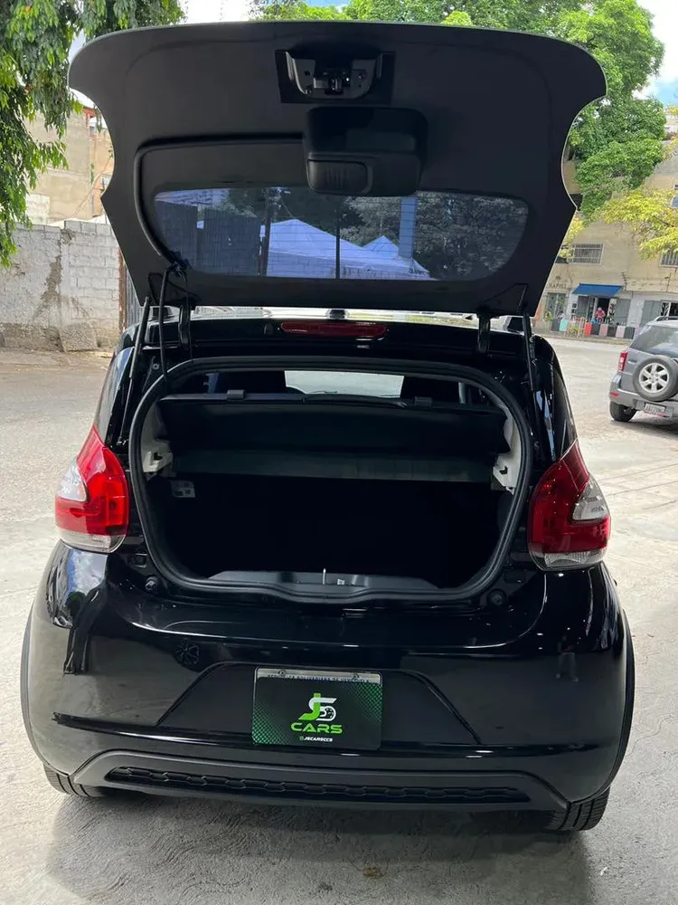Vista 6 del vehículo: Fiat Mobi