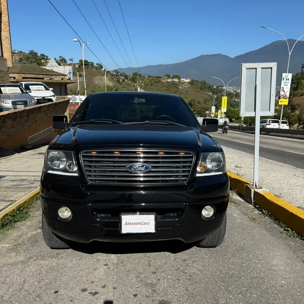 Vista 2 del vehículo: Ford F150