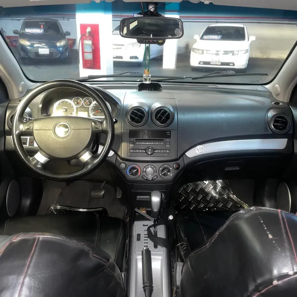 Vista 9 del vehículo: Chevrolet Aveo