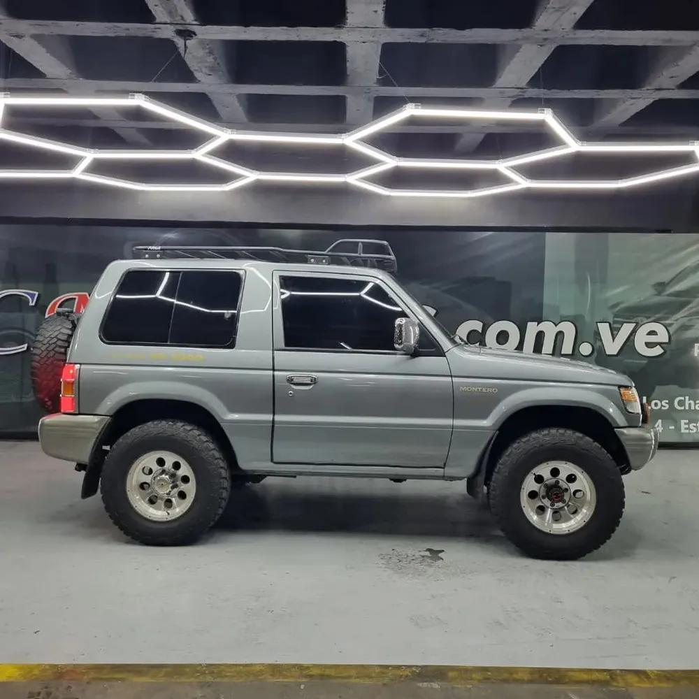 Vista 7 del vehículo: Mitsubishi Montero