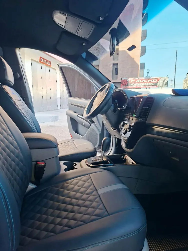 Vista 10 del vehículo: Hyundai Santa