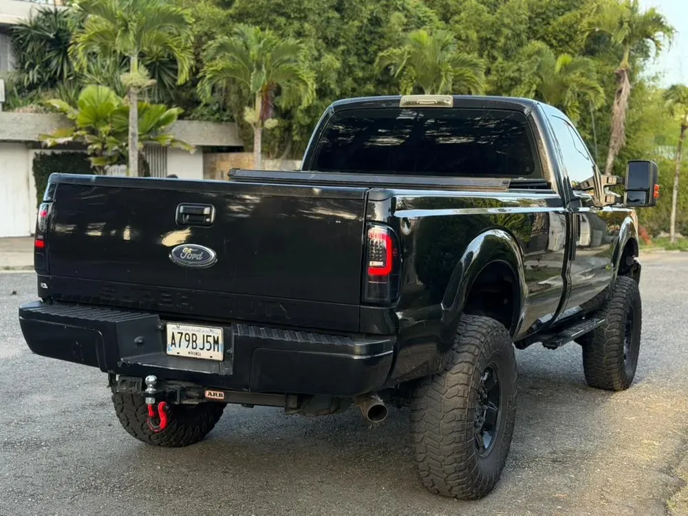 Vista 3 del vehículo: Ford F-250