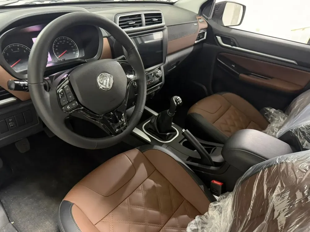 Vista 3 del vehículo: Mitsubishi Tunland