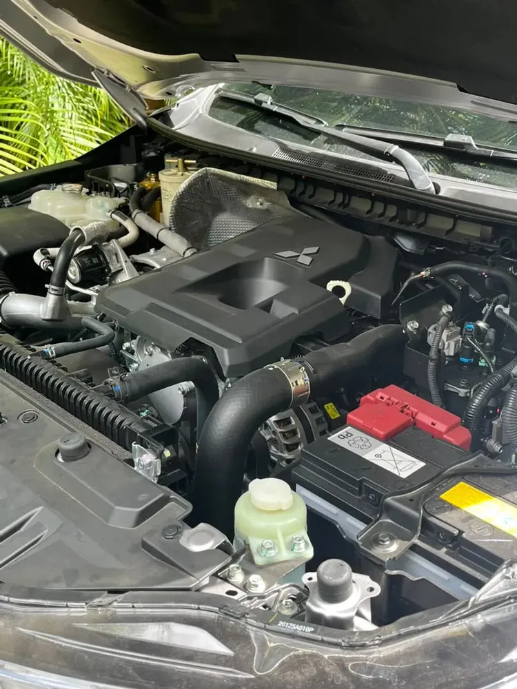 Vista 12 del vehículo: Mitsubishi L200