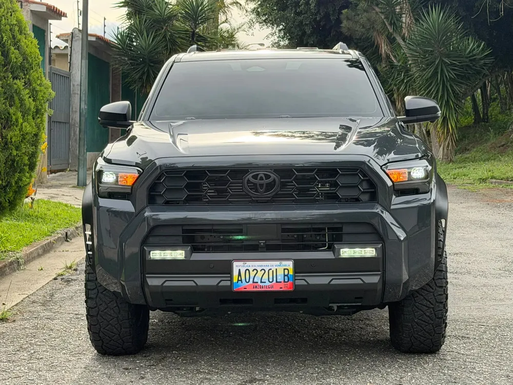 Vista 5 del vehículo: Toyota 4runner
