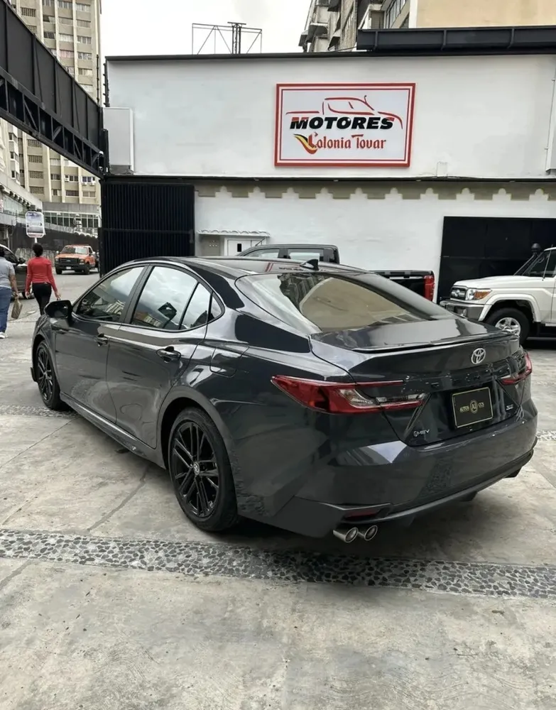 Vista 15 del vehículo: Toyota Camry