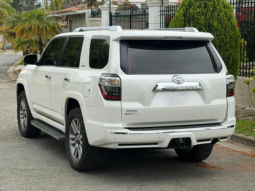 Vista 5 del vehículo: Toyota 4runner