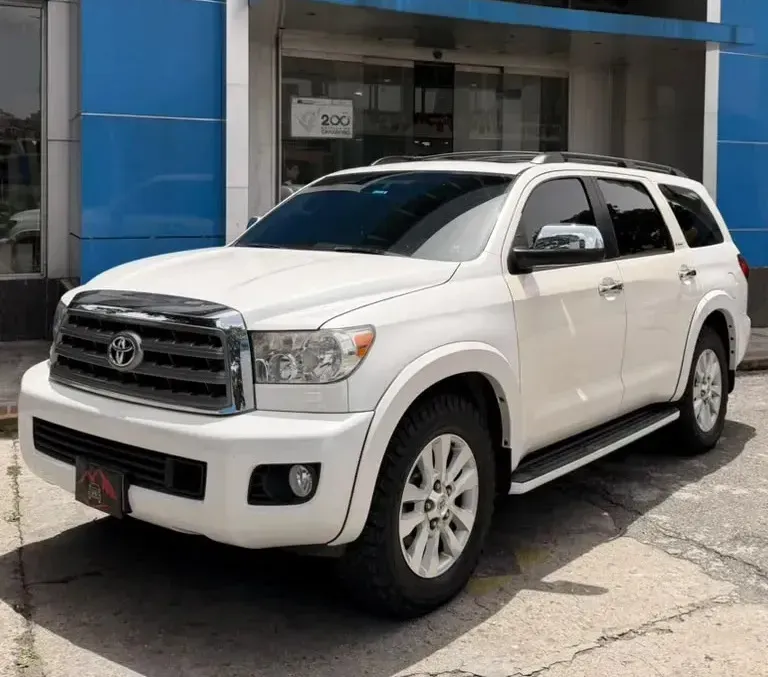 Toyota Sequoia