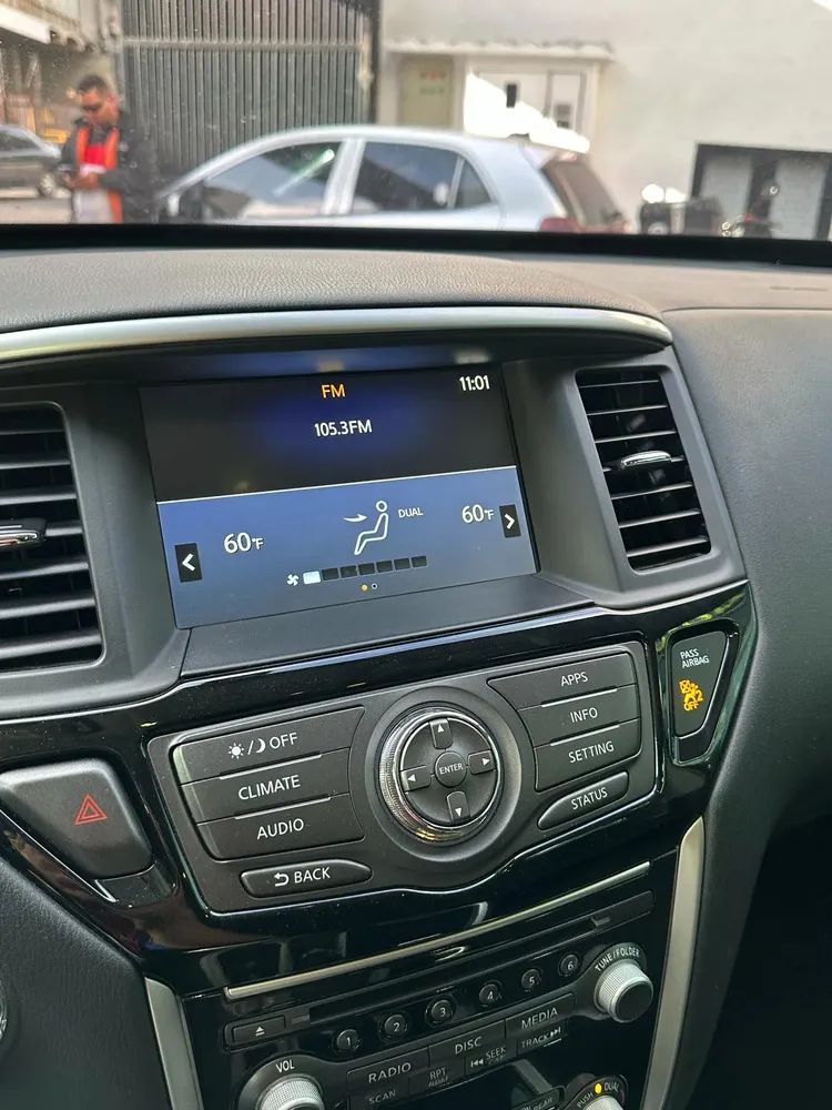 Vista 17 del vehículo: Nissan Pathfinder
