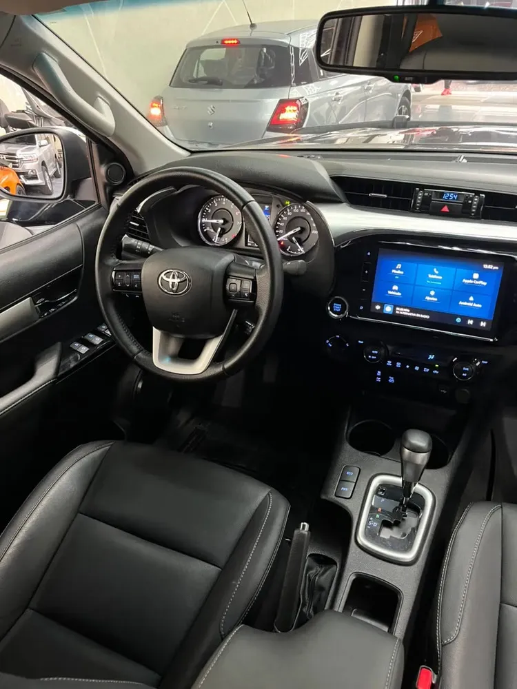 Vista 9 del vehículo: Toyota Hilux