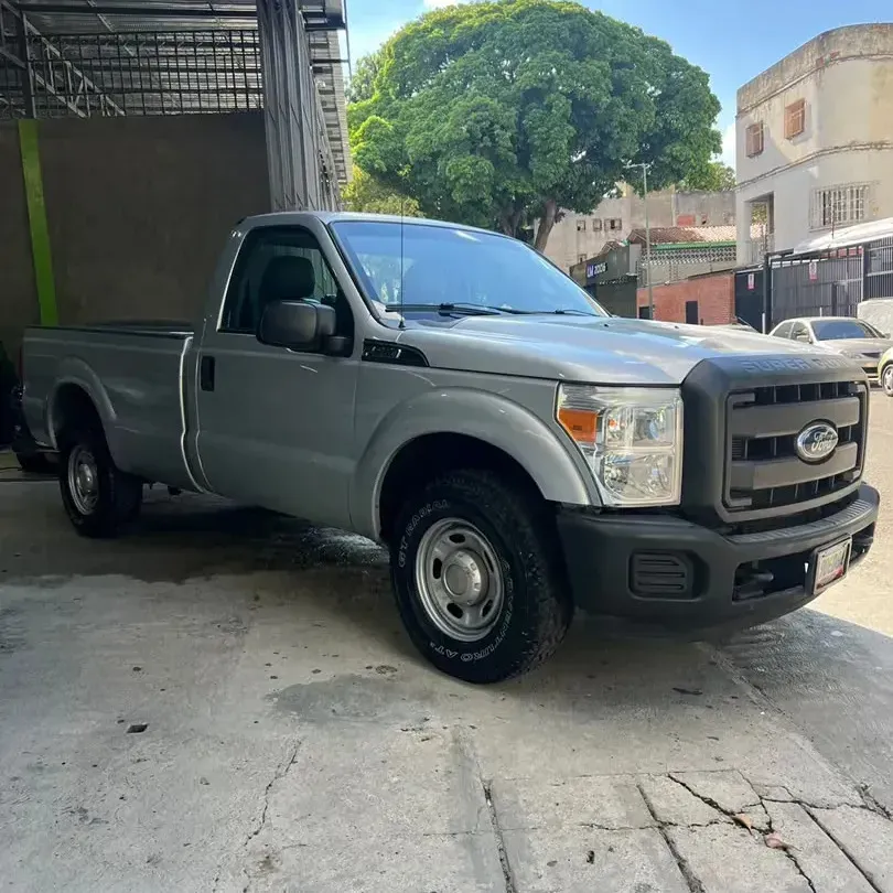 Vista 3 del vehículo: Super Duty
