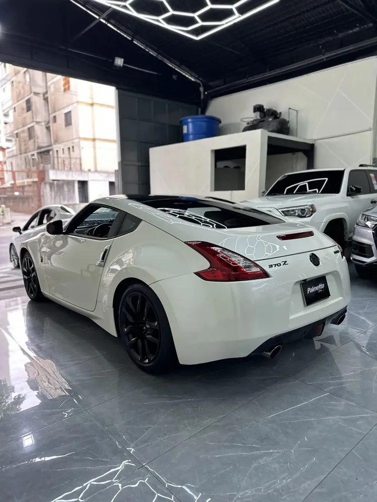 Vista 8 del vehículo: Nissan 370
