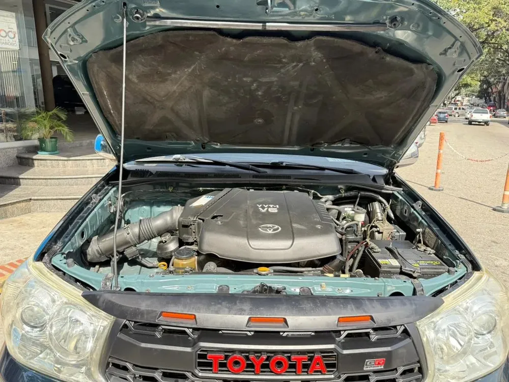 Vista 11 del vehículo: Toyota Fortuner