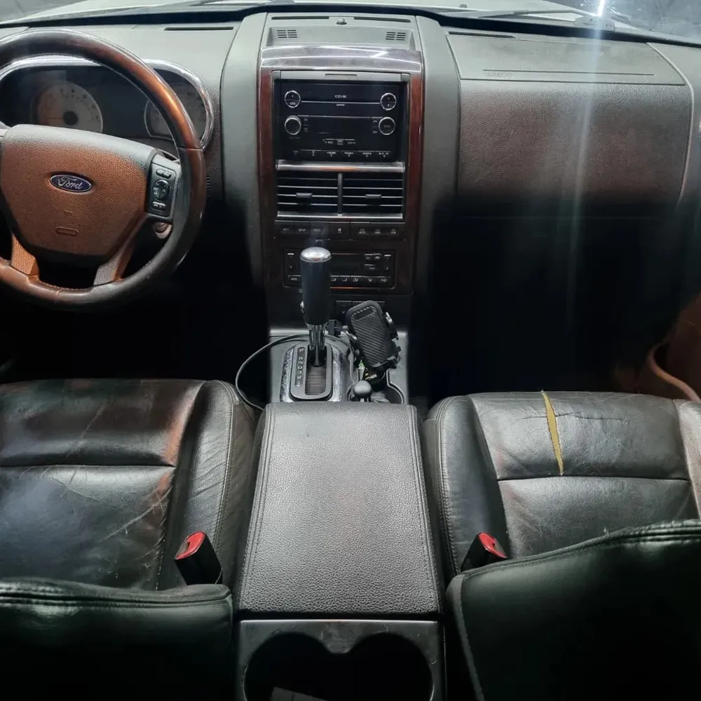 Vista 10 del vehículo: Ford Explorer