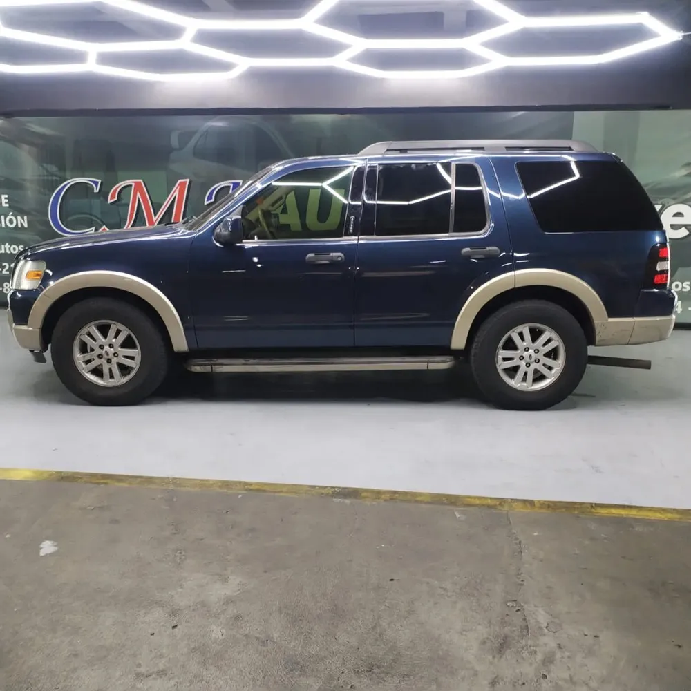 Vista 3 del vehículo: Ford Explorer
