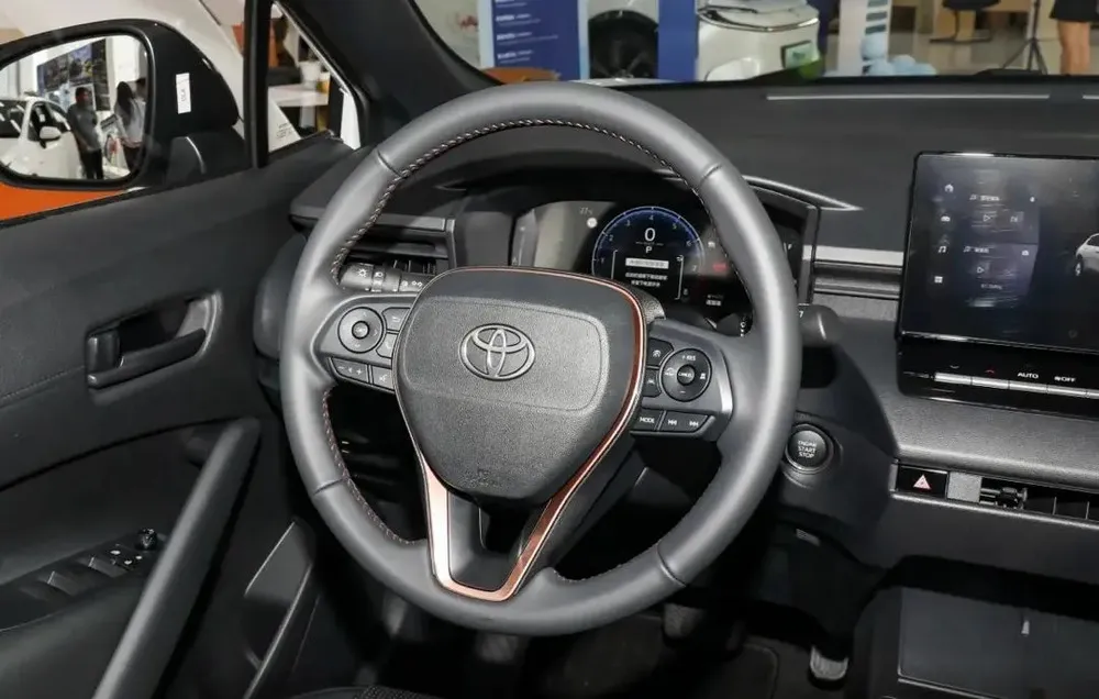 Vista 10 del vehículo: Toyota Corolla Cross