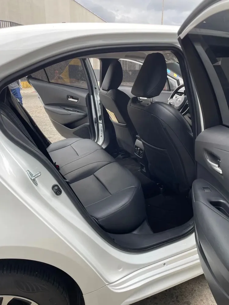 Vista 10 del vehículo: Toyota Corolla