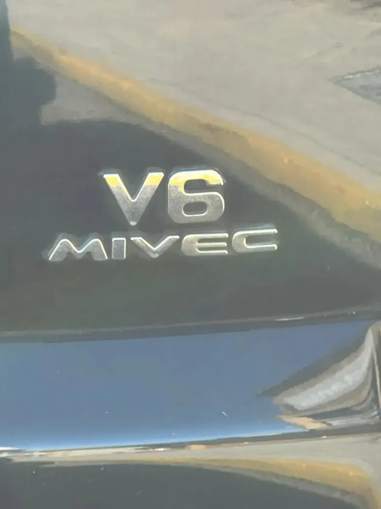 Vista 15 del vehículo: Mitsubishi Montero Sport
