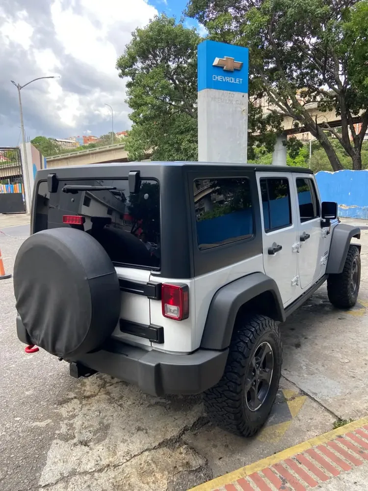 Vista 6 del vehículo: Jeep Rubicon