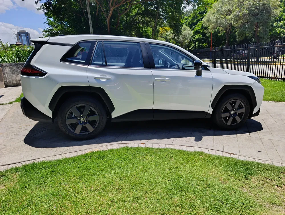 Vista 8 del vehículo: Toyota RAV4