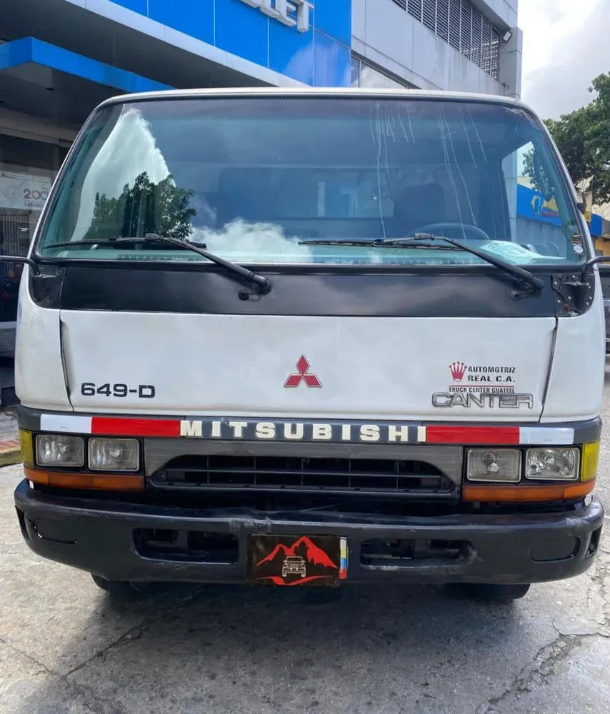 Vista 3 del vehículo: Mitsubishi Canter