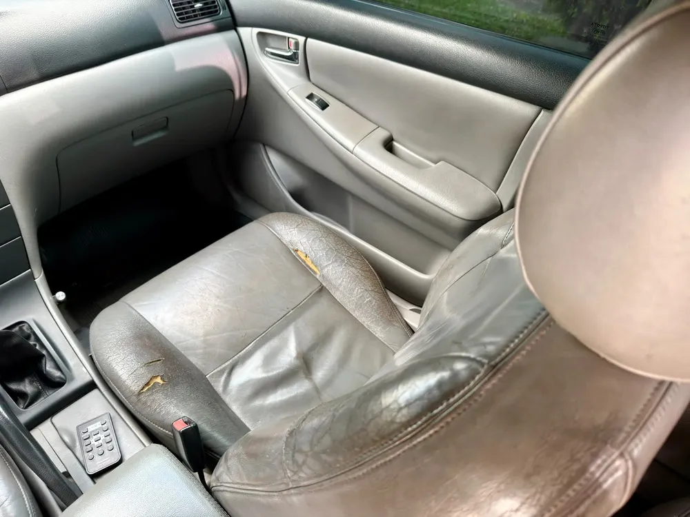 Vista 8 del vehículo: Toyota Corolla