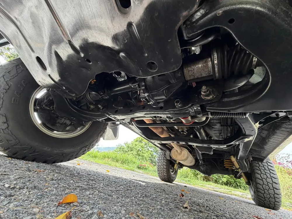 Vista 7 del vehículo: Toyota Merú