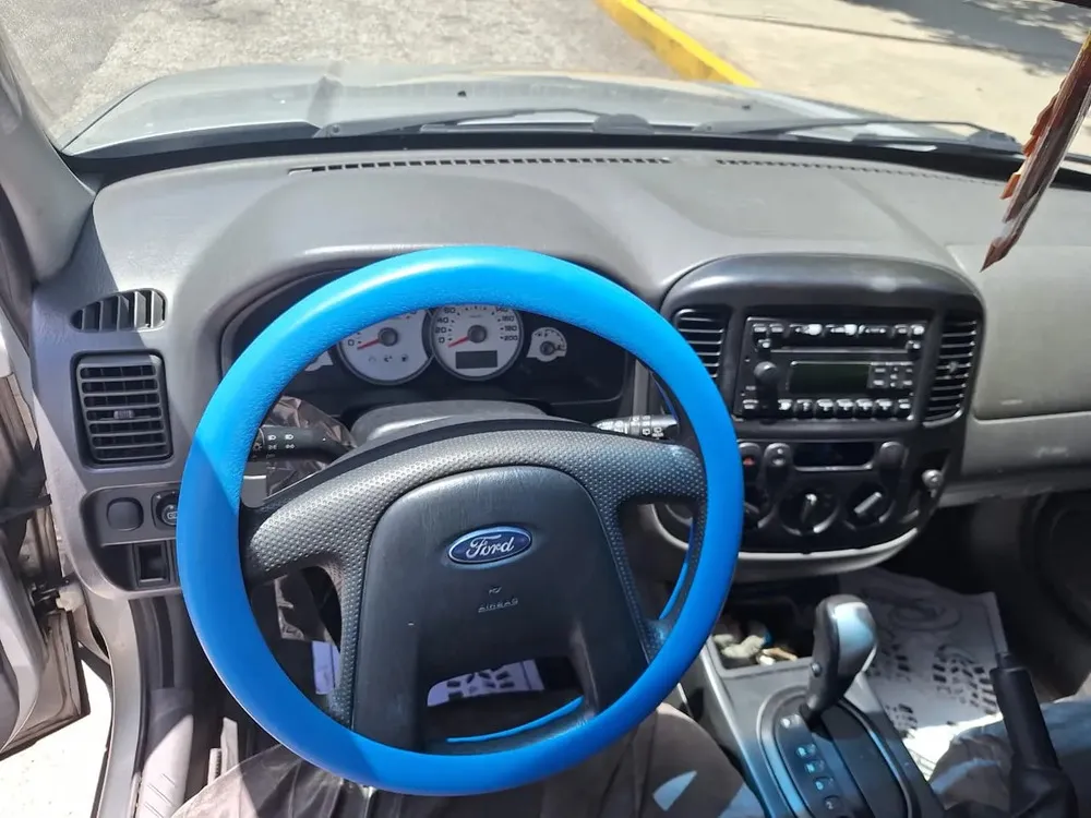 Vista 7 del vehículo: Ford Escape