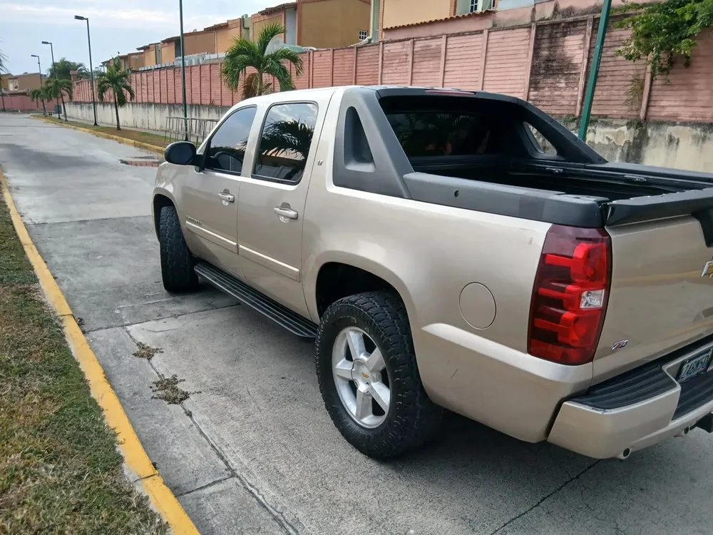 Vista 4 del vehículo: Chevrolet Avalanche